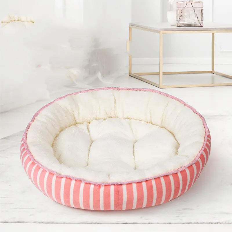 Dog Bed in Dots Design for Comfortable Rest-Lumapick