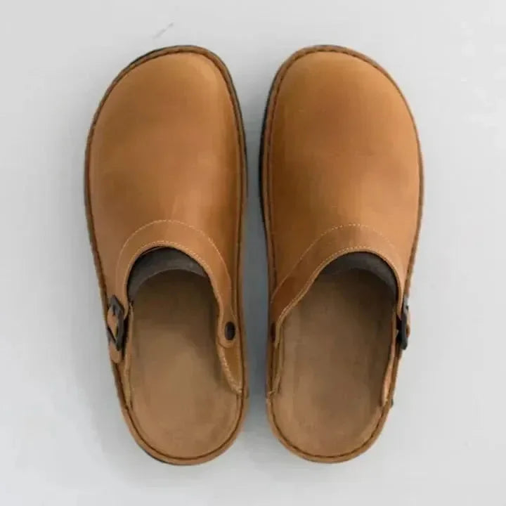 Men’s Comfy Leather Slippers – Cushioned Sole, Casual Fit