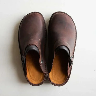 Men’s Comfy Leather Slippers – Cushioned Sole, Casual Fit